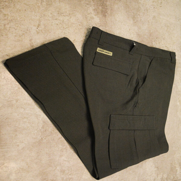 Pantalón cargo Explora - Image 5