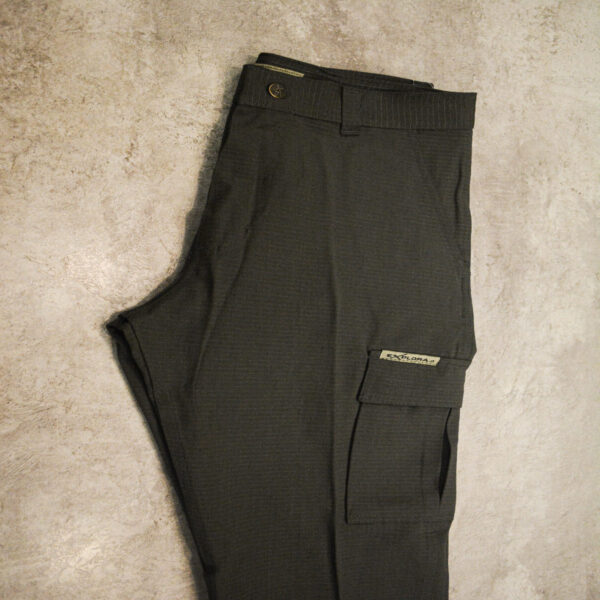 Pantalón cargo Explora - Image 3